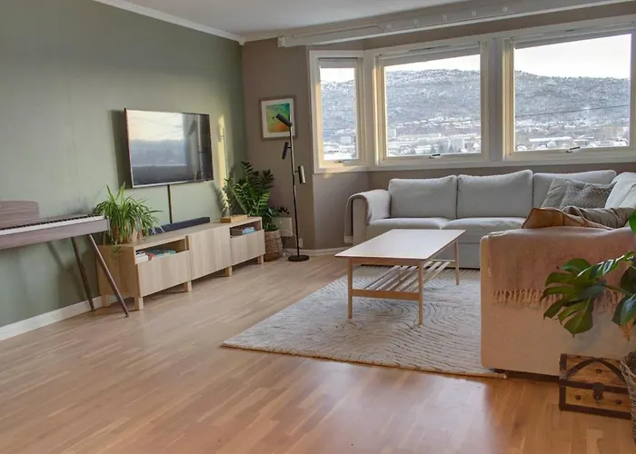 With Parking In Unique Surroundings Leilighet *