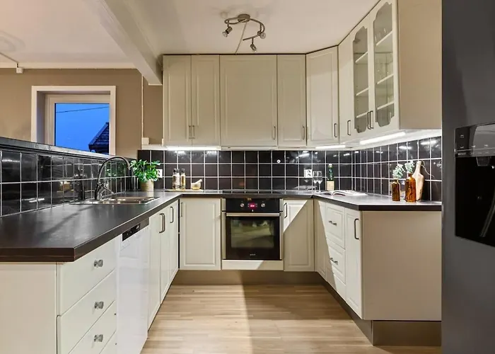 With Parking In Unique Surroundings Leilighet *